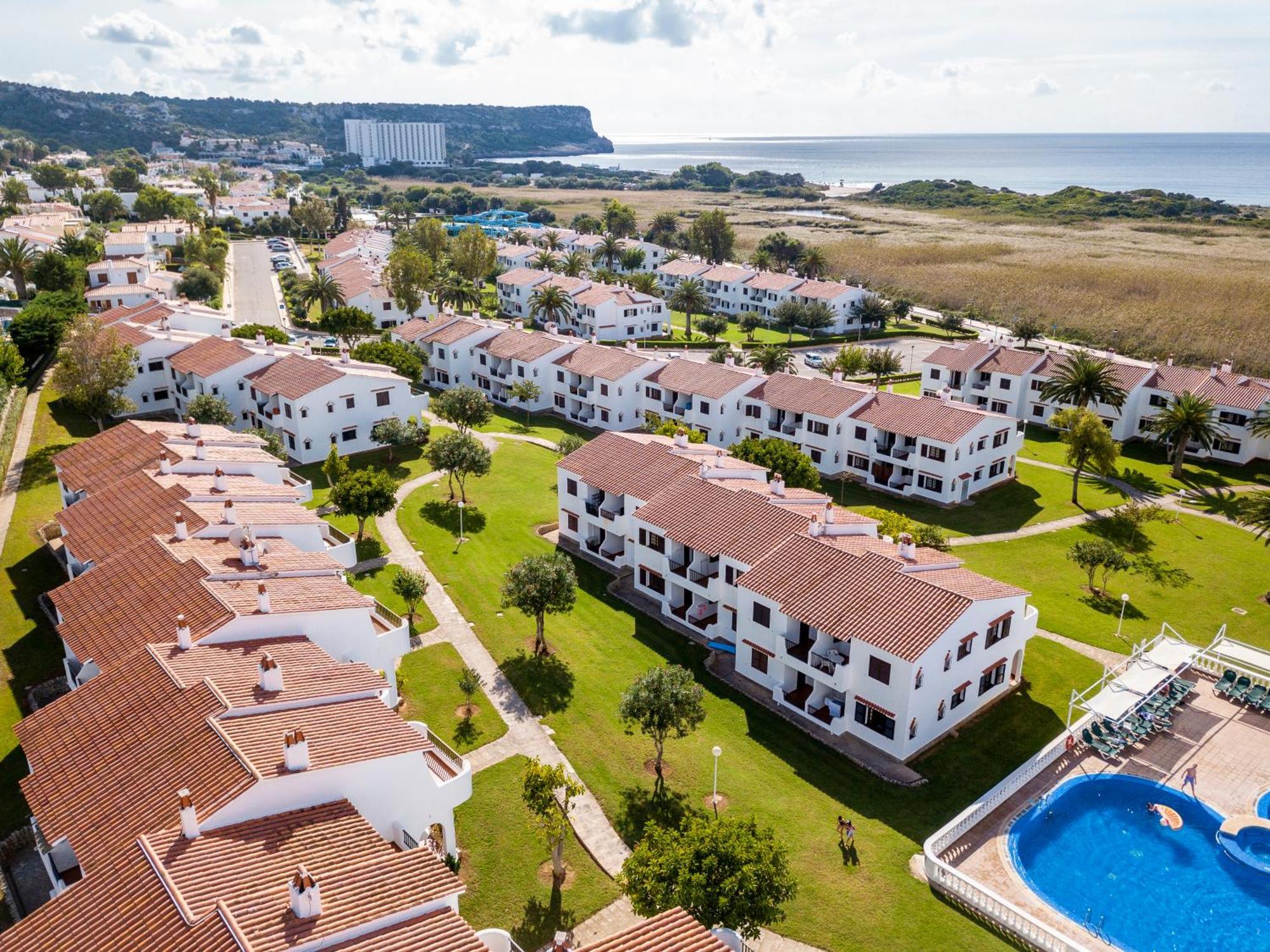 Apartamentos Son Bou Gardens By Menorcarentals Ngoại thất bức ảnh