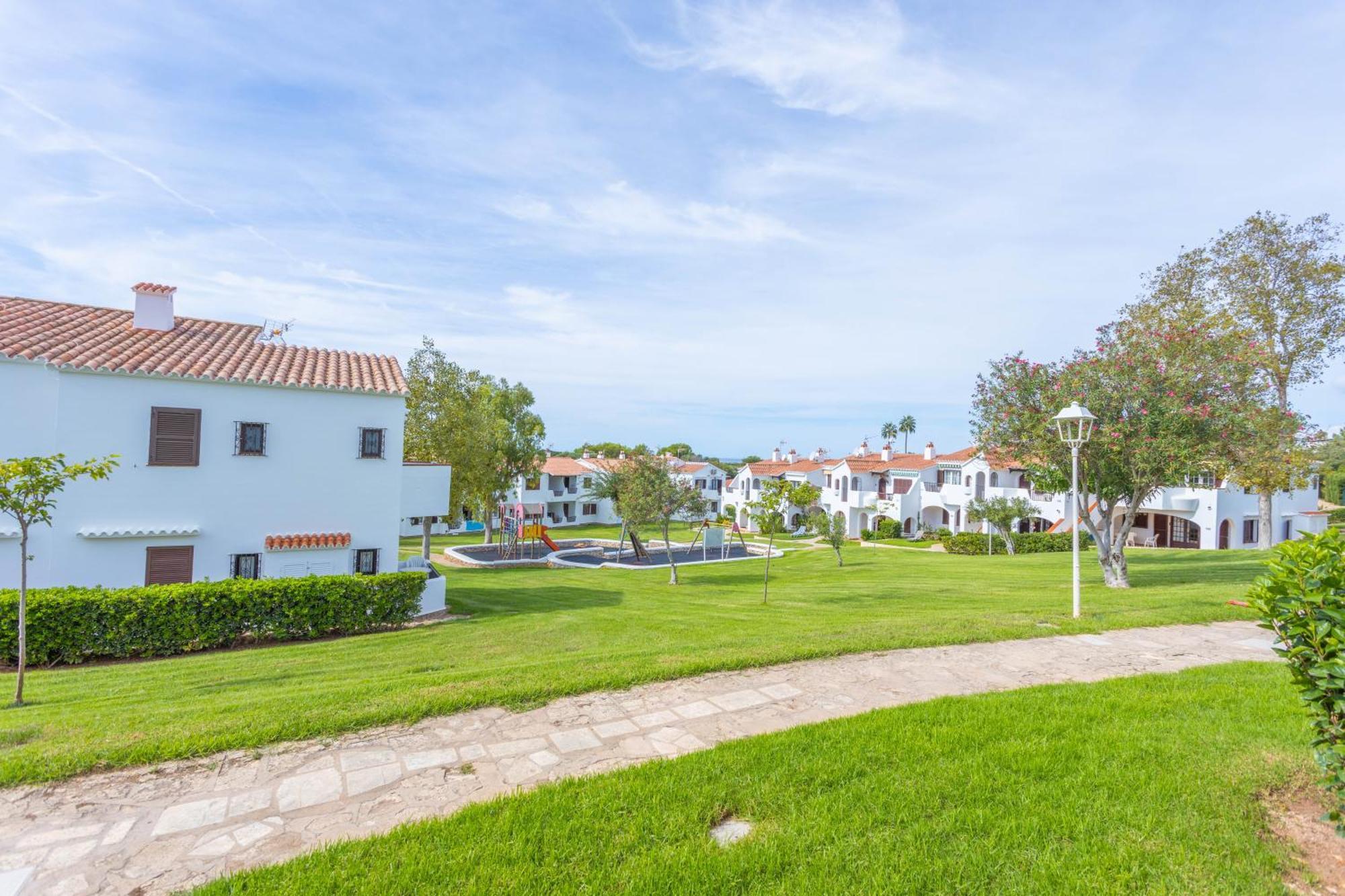 Apartamentos Son Bou Gardens By Menorcarentals Ngoại thất bức ảnh