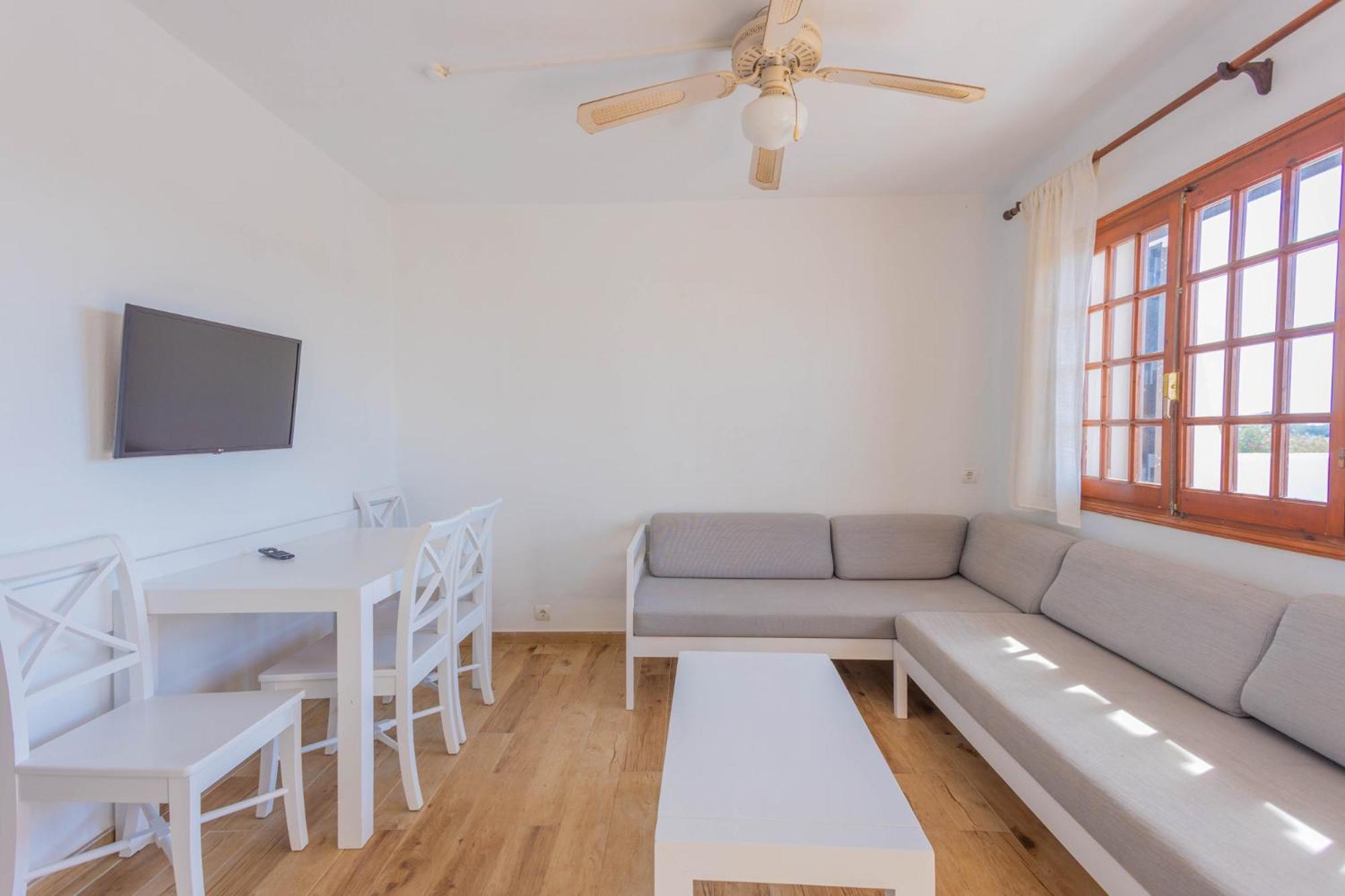 Apartamentos Son Bou Gardens By Menorcarentals Ngoại thất bức ảnh