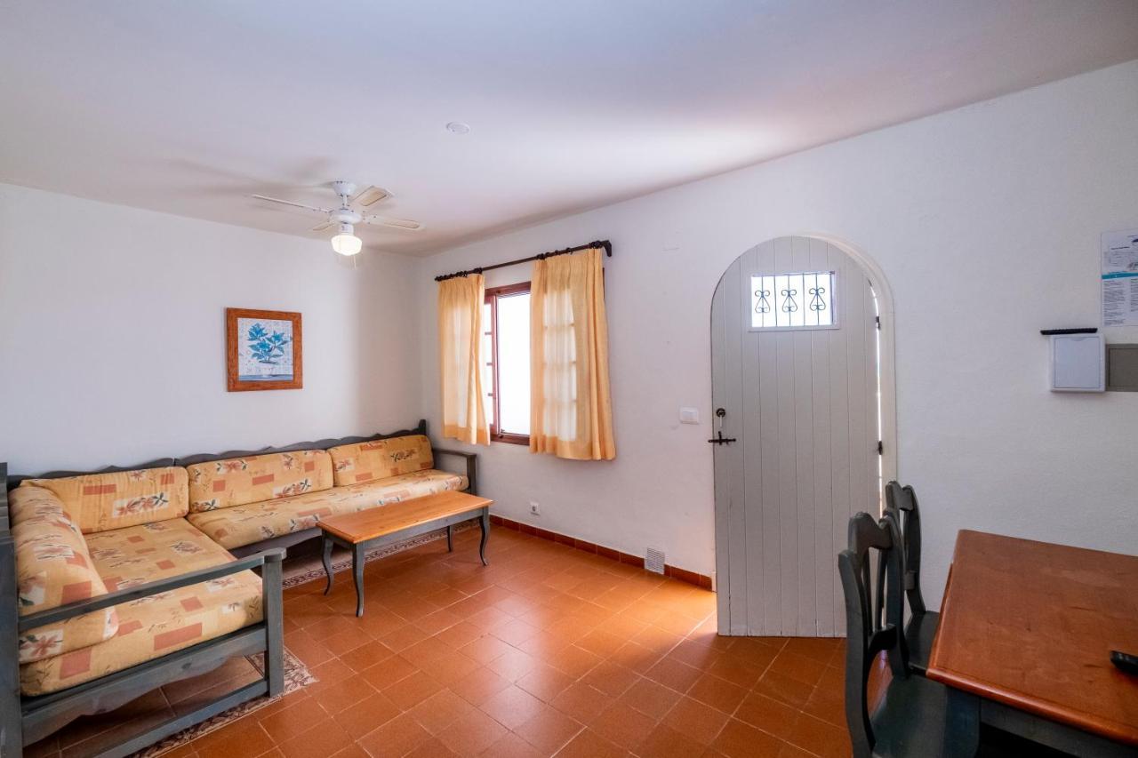 Apartamentos Son Bou Gardens By Menorcarentals Ngoại thất bức ảnh